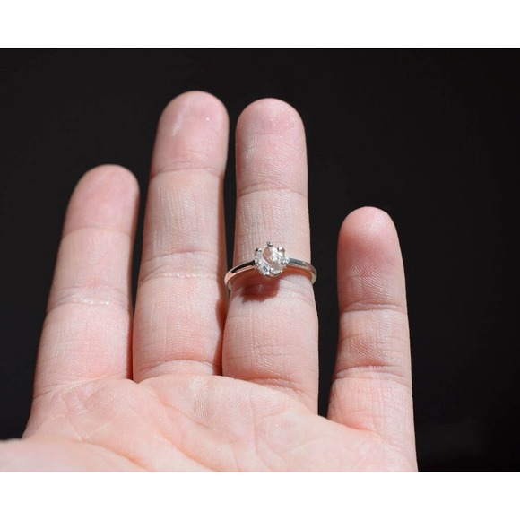 alternative raw diamond engagement ring raw crystal size 4 5 6 7 8 8 9 1… - Picture 6 of 8